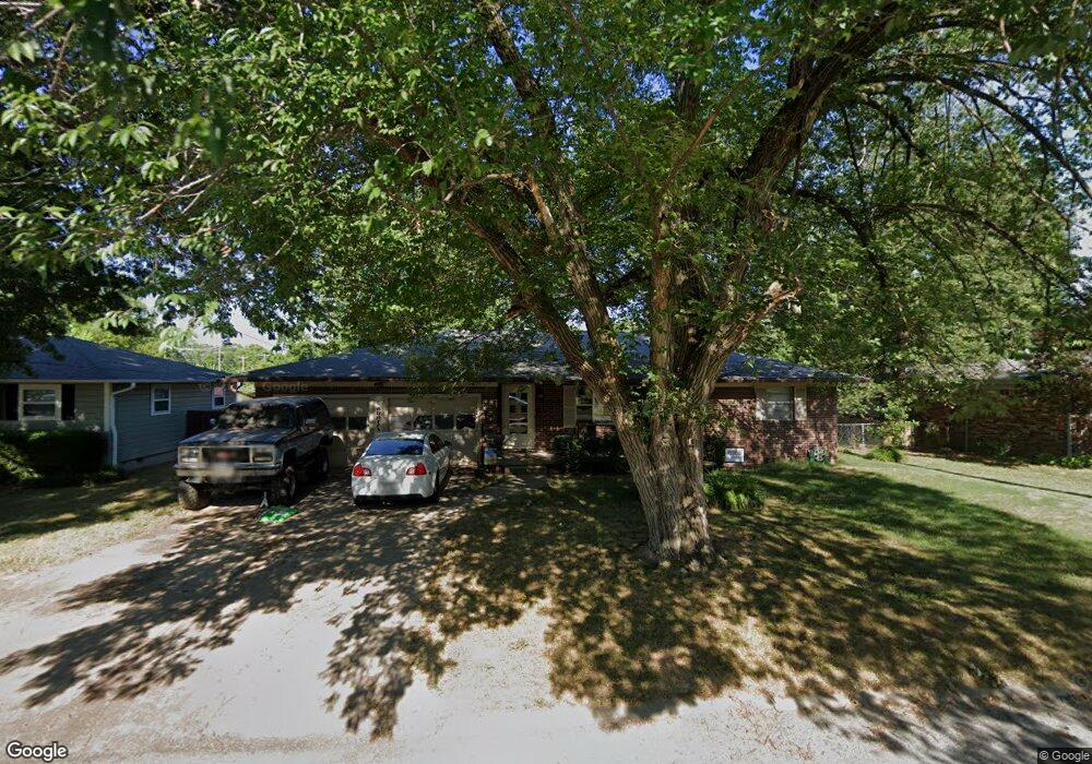 328 Crestview Dr, Bentonville, AR 72712 - photo 1