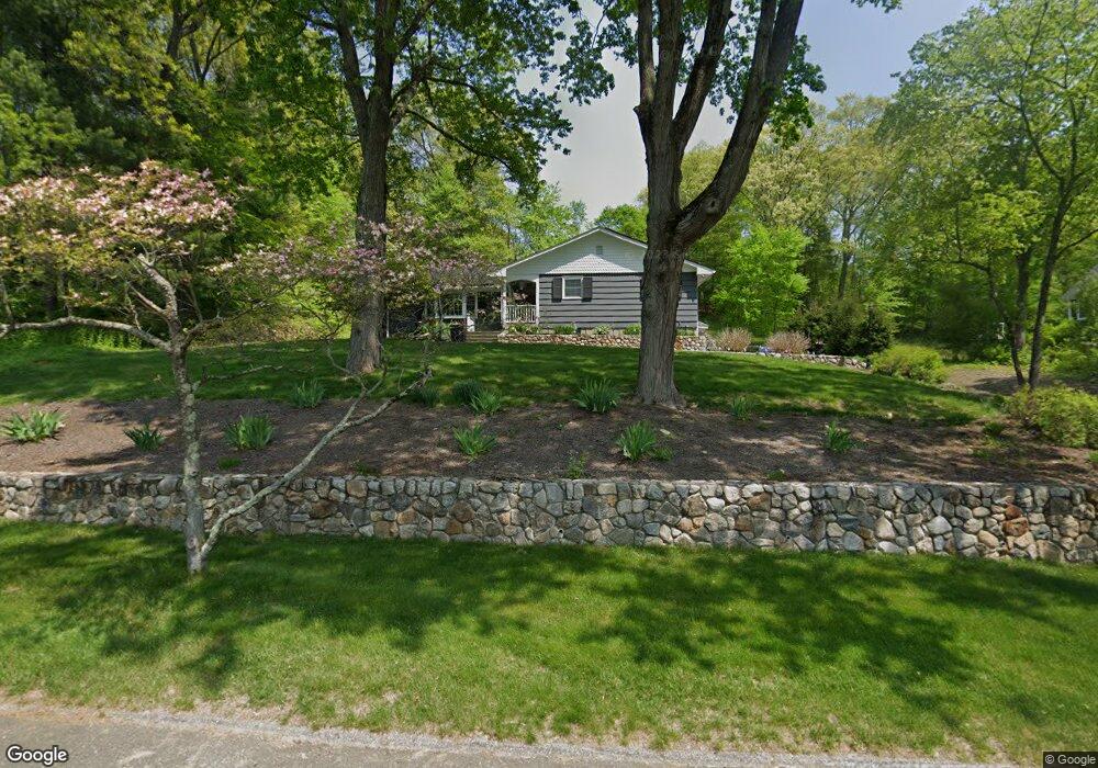 37 Hills Point Rd, Trumbull, CT 06611 - photo 1