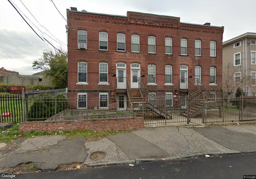 58 Clarence St unit 58B, Bridgeport, CT 06608 - photo 1