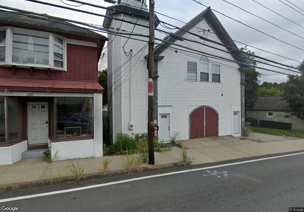 1654 Main St, West Warwick, RI 02893 - photo 1