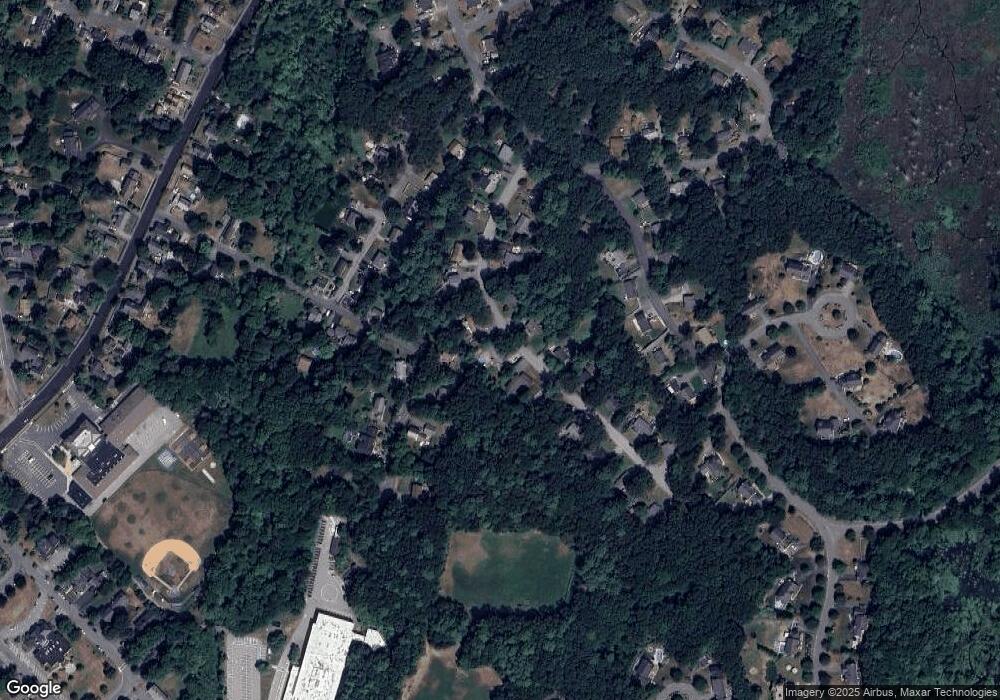 13 Larch Rd, Georgetown, MA 01833 - photo 1