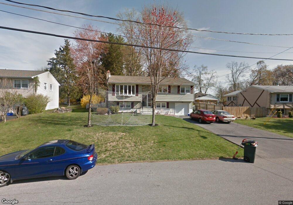 13 Lynbrook Rd, Poughkeepsie, NY 12603 - photo 1