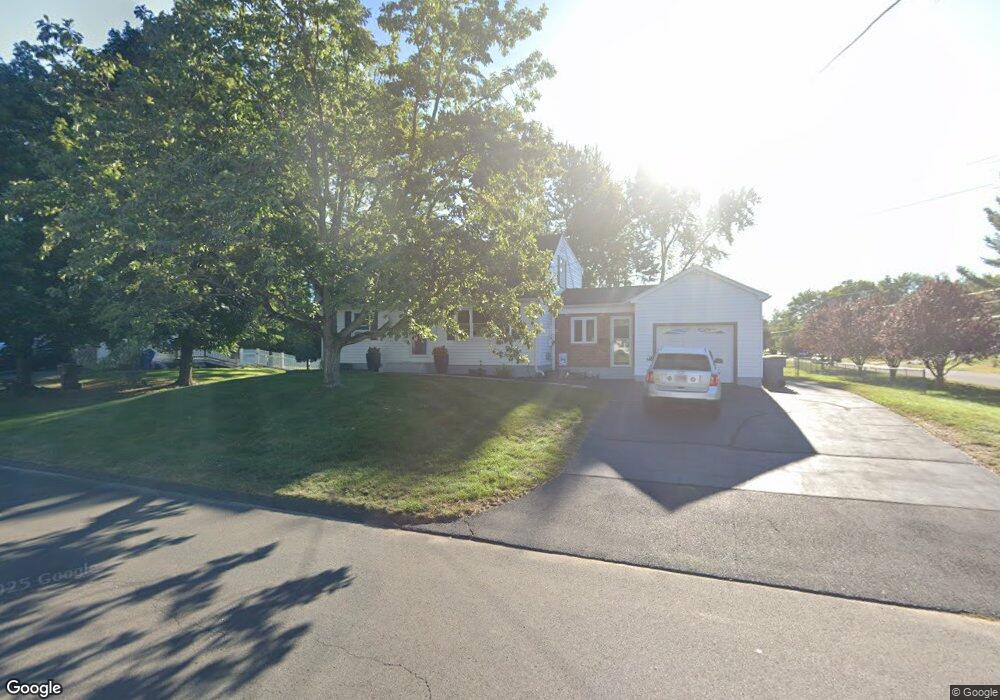 18 Bess Rd, Enfield, CT 06082 - photo 1