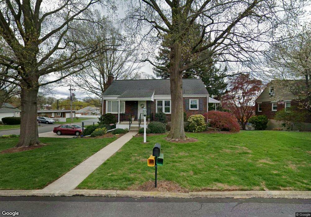 900 Whitner Rd, Reading, PA 19605 - photo 1