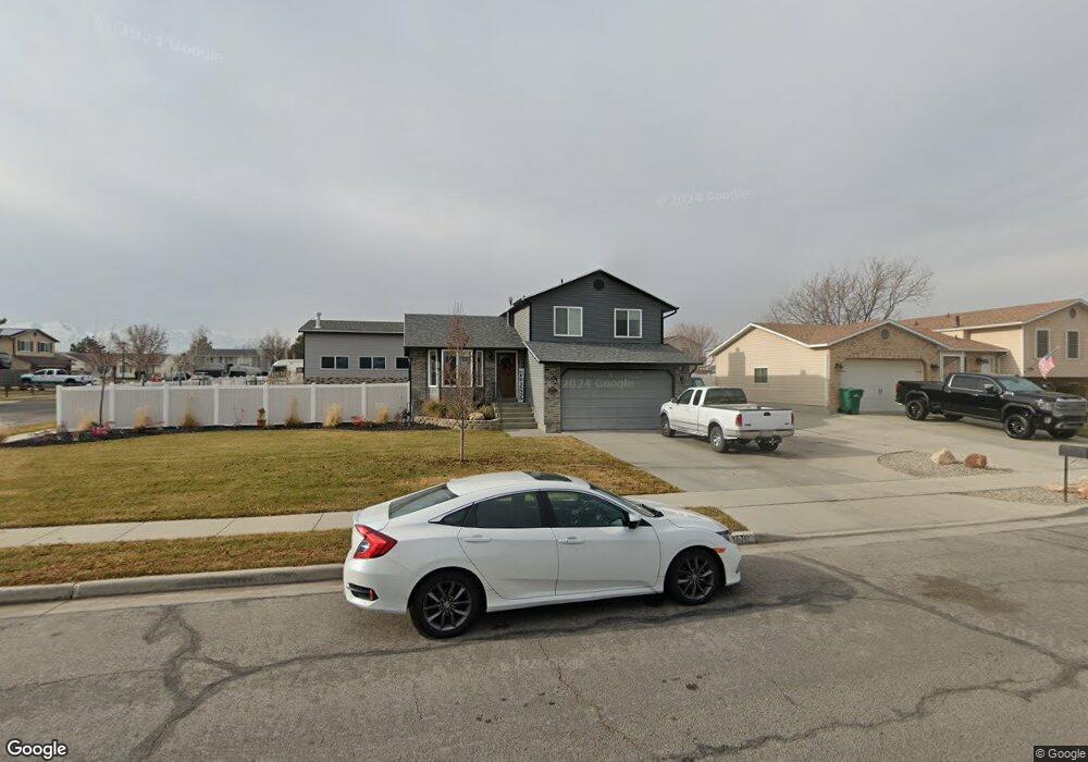 12770 S Bergen Cir, Riverton, UT 84065 - photo 1