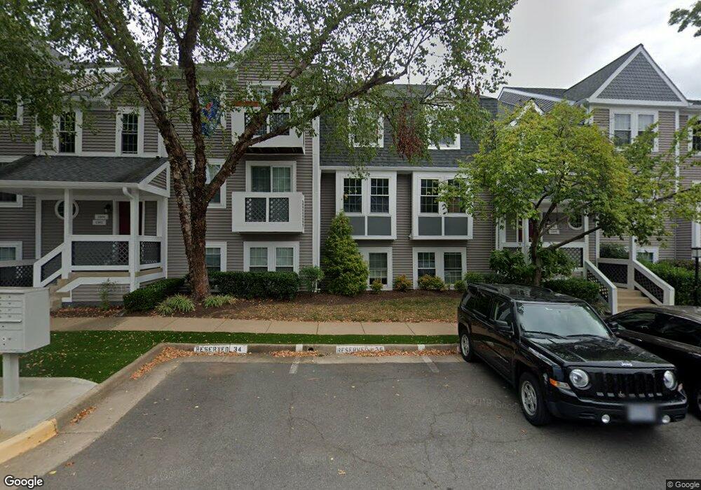 12896 Grays Pointe Rd, Fairfax, VA 22033 - photo 1