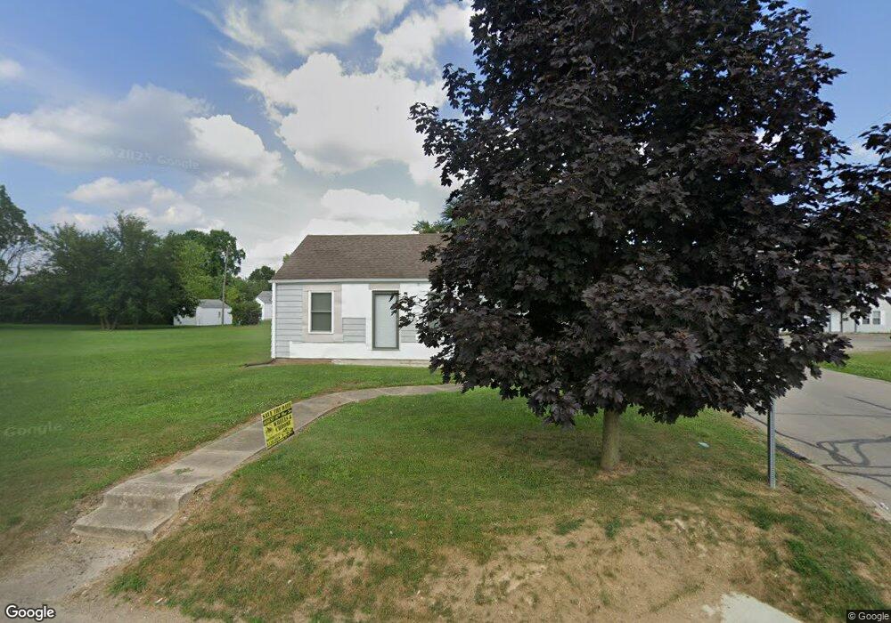 2020 S Macedonia Ave, Muncie, IN 47302 - photo 1