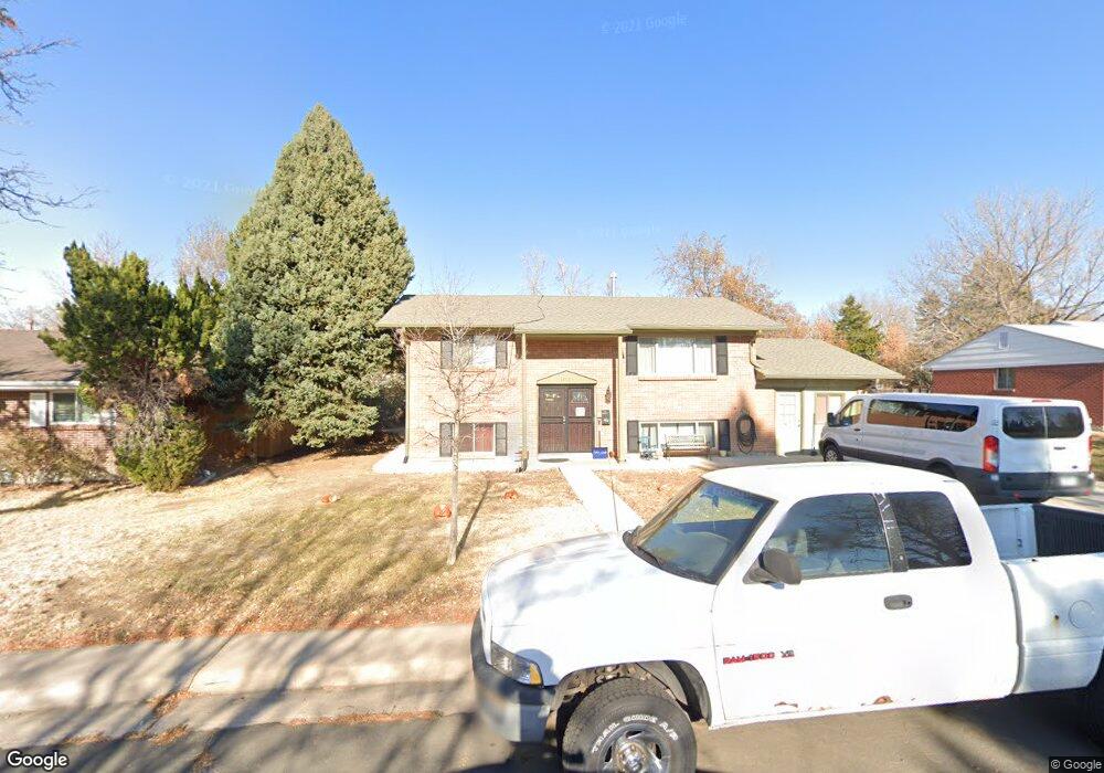 11585 E Virginia Place, Aurora, CO 80012 - photo 1