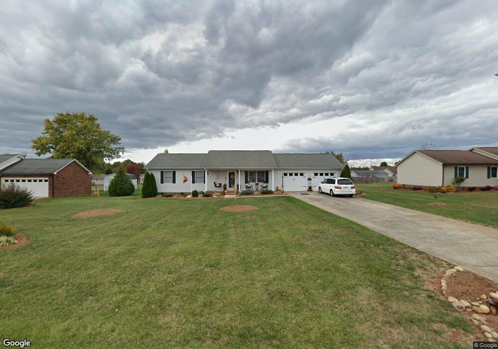 149 Elk Dr, Statesville, NC 28625 - photo 1