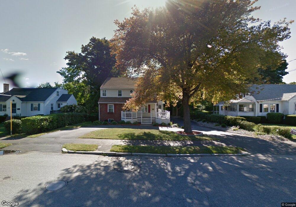 281 Vernon St, Wakefield, MA 01880 - photo 1