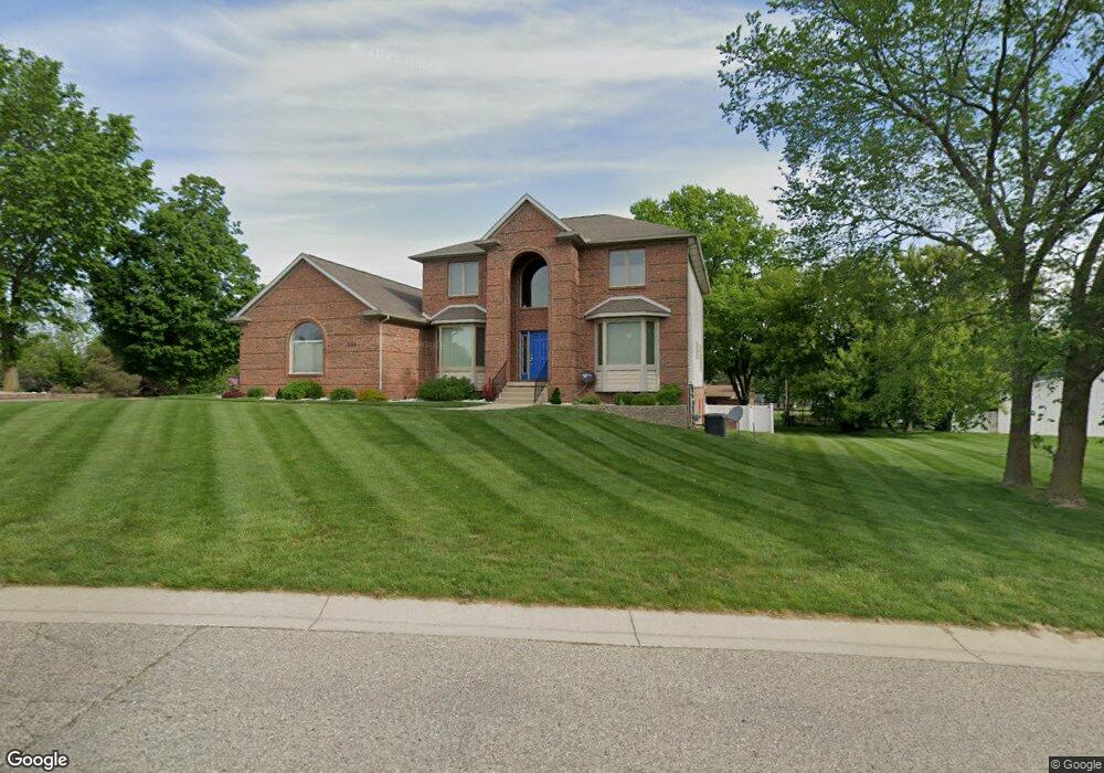 758 Bending Ct, Flushing, MI 48433 - photo 1