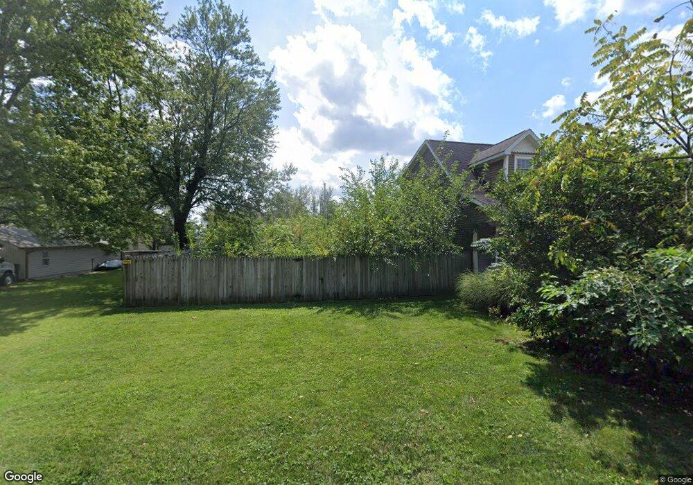 309 E Vine St, Sharpsville, IN 46068 - photo 1