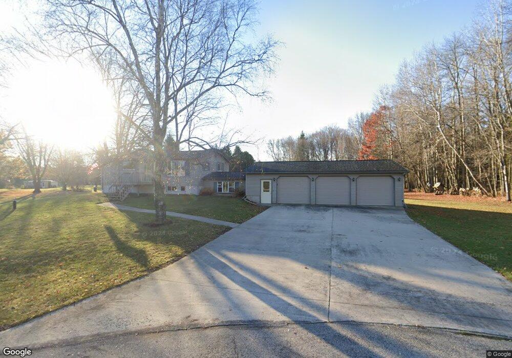 1711 Melody Ln, Two Rivers, WI 54241 - photo 1
