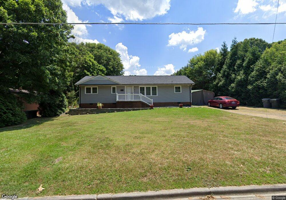 949 Macon St, Asheboro, NC 27203 - photo 1