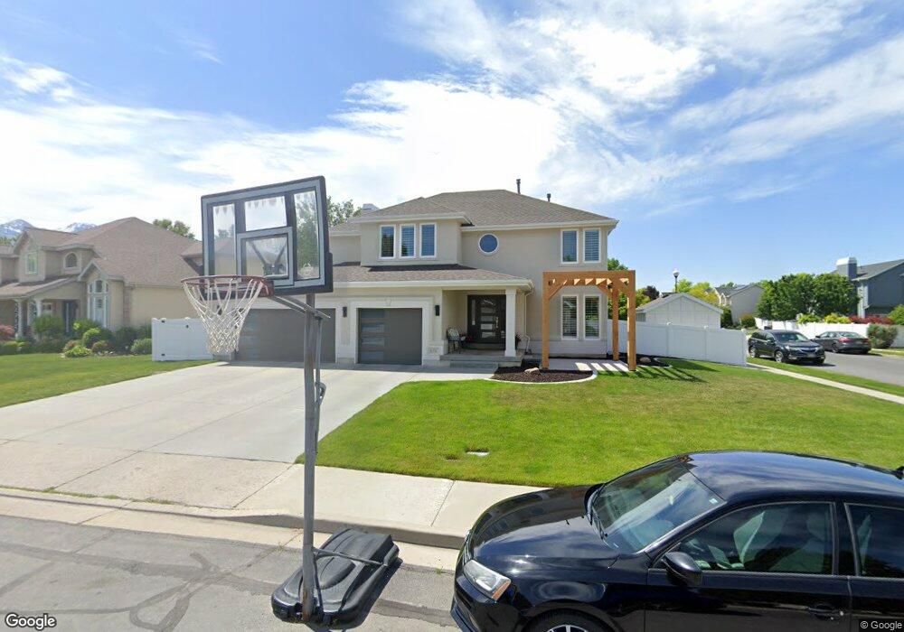 970 E Stonefield Cir, Sandy, UT 84094 - photo 1