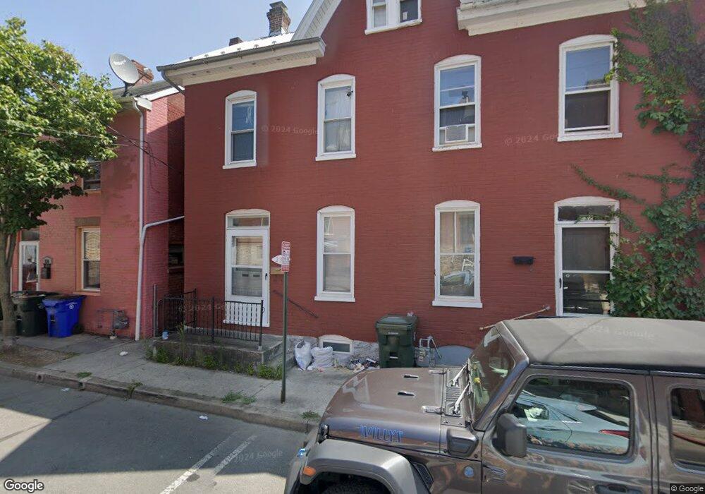 234 N Locust St, Hagerstown, MD 21740 - photo 1