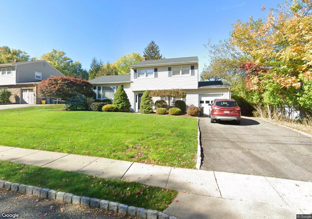 33 Meadowbrook Ln, Cedar Grove, NJ 07009 - photo 1