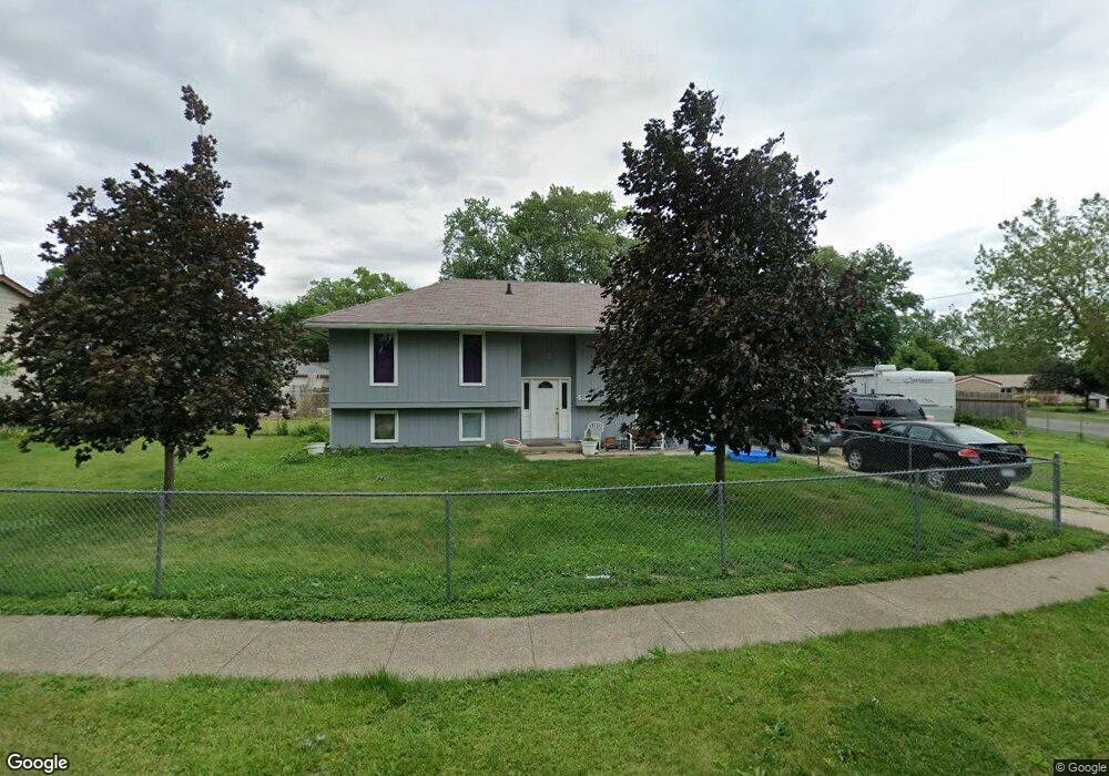 4311 SE 2nd St, Des Moines, IA 50315 - photo 1