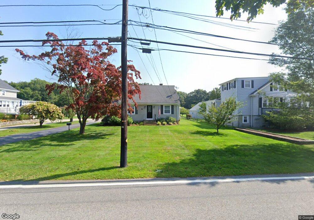 368 Middle Hwy, Barrington, RI 02806 - photo 1