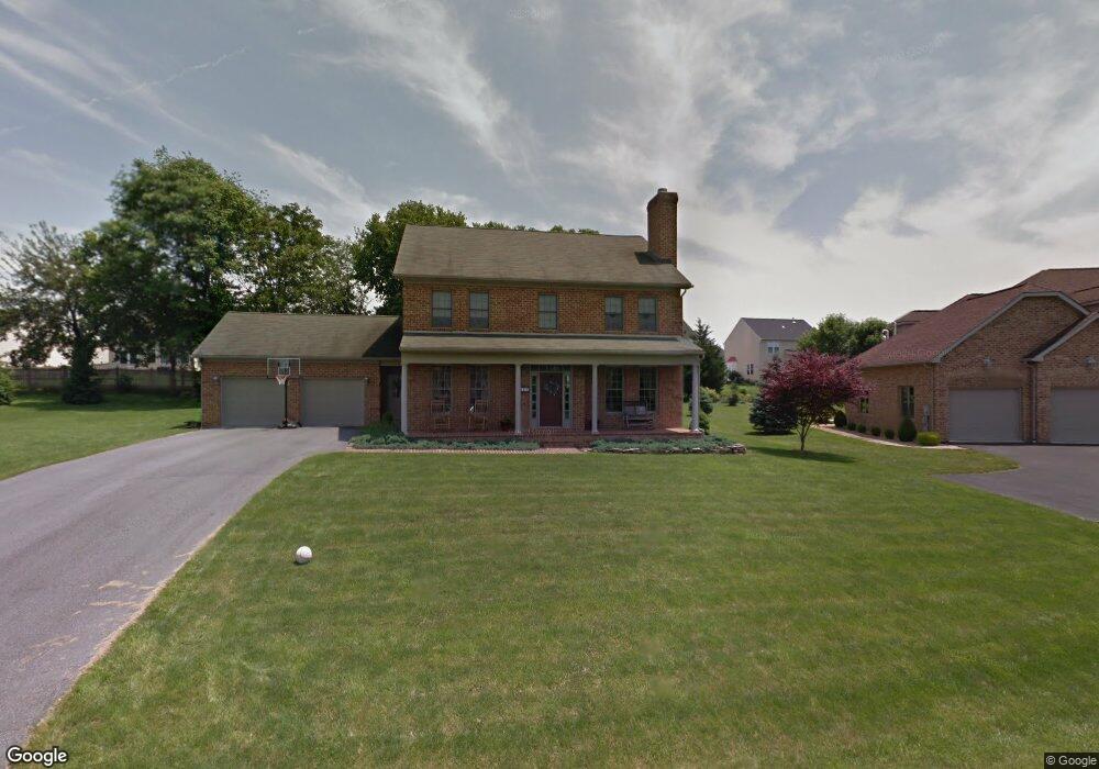 11117 Whitney Ln, Hagerstown, MD 21742 - photo 1