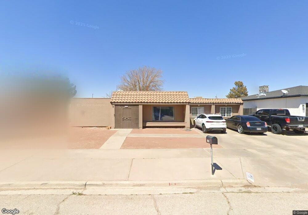 15345 Woodhill Ct, Horizon City, TX 79928 - photo 1