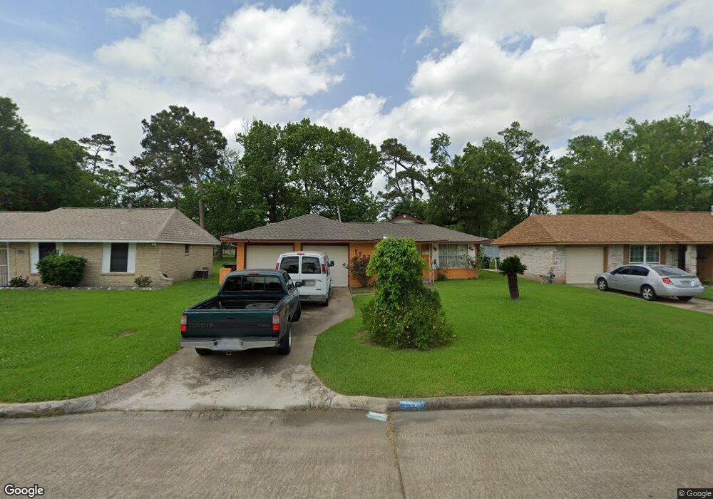 7703 Lakewood Dr, Houston, TX 77016 - photo 1