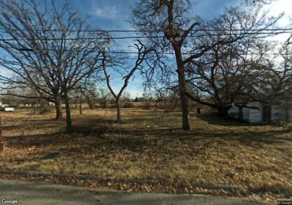 1419 N Hoard Ave, Sherman, TX 75090 - photo 1
