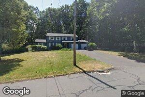 9 Minister Brook Dr, Weatogue, CT 06089
