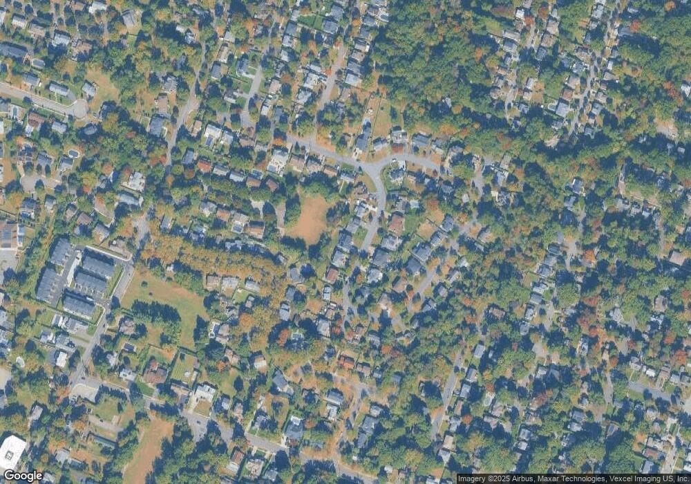 355 Verona Way, Paramus, NJ 07652 - photo 1