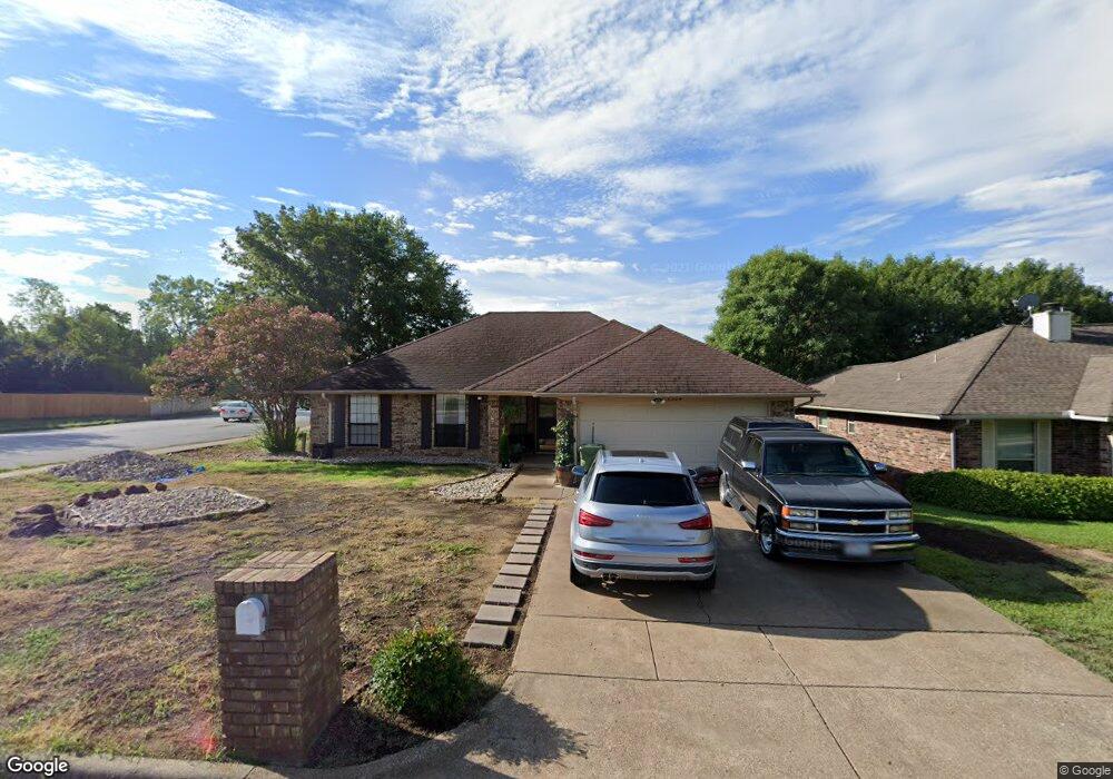 7524 Sean Dr, North Richland Hills, TX 76182 - photo 1