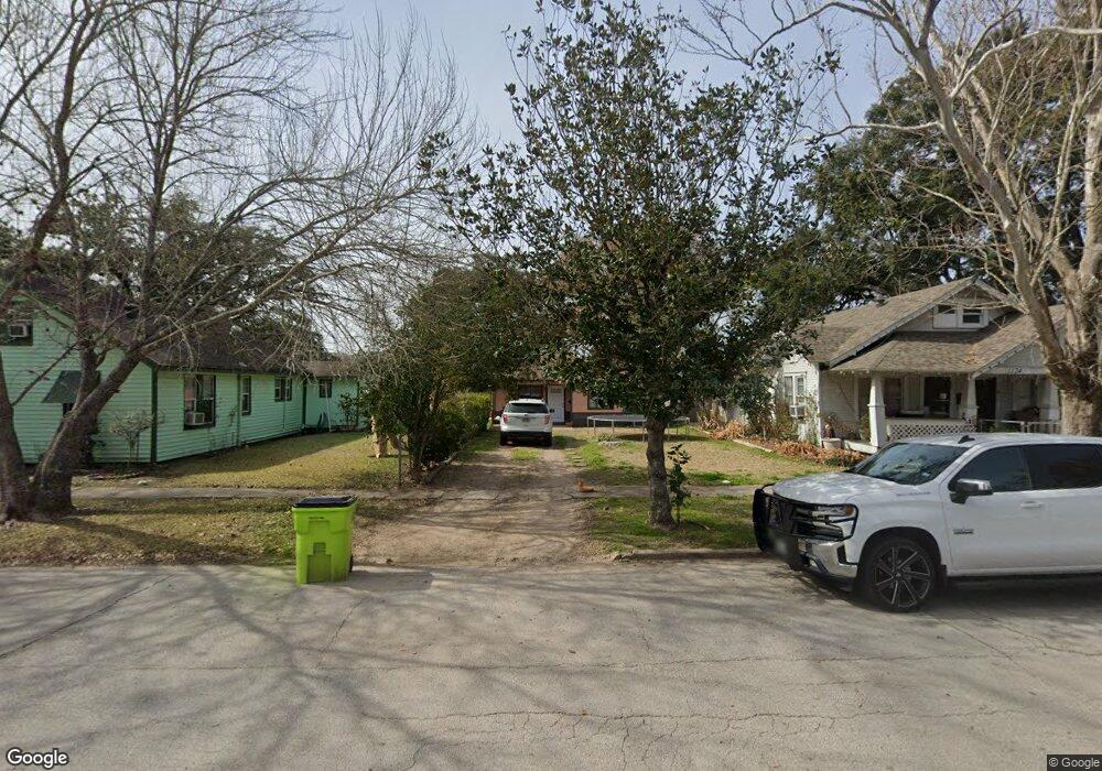 1126 6th St, Rosenberg, TX 77471 - photo 1