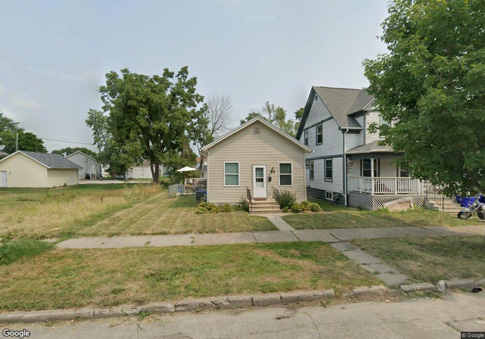 410 6th Ave SW, Cedar Rapids, IA 52404 - photo 1