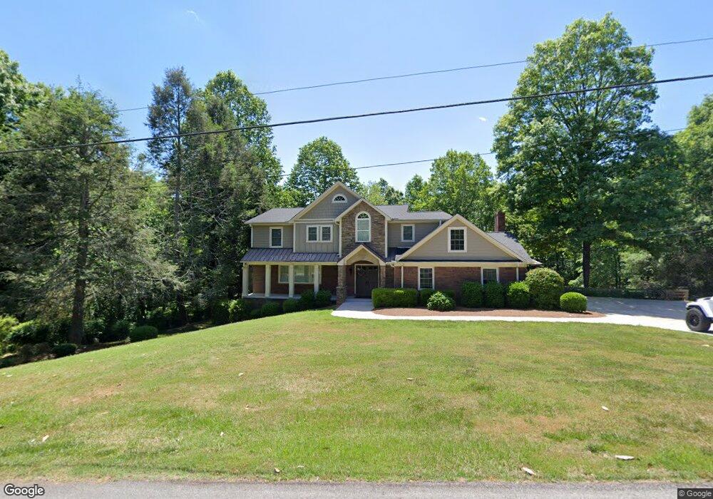 499 Skyland Dr, Cornelia, GA 30531 - photo 1