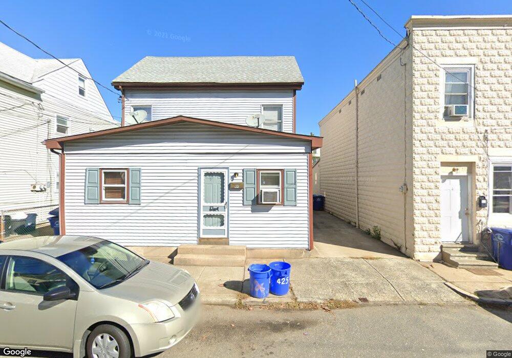 427 Kossuth St, Riverside, NJ 08075 - photo 1