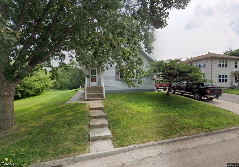 419 8th St SW, Jamestown, ND 58401 - photo 1