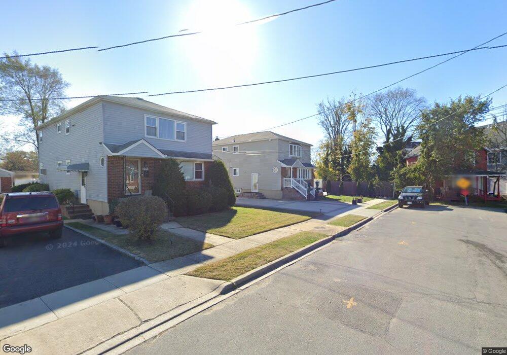 2835 Elm St, Oceanside, NY 11572 - photo 1