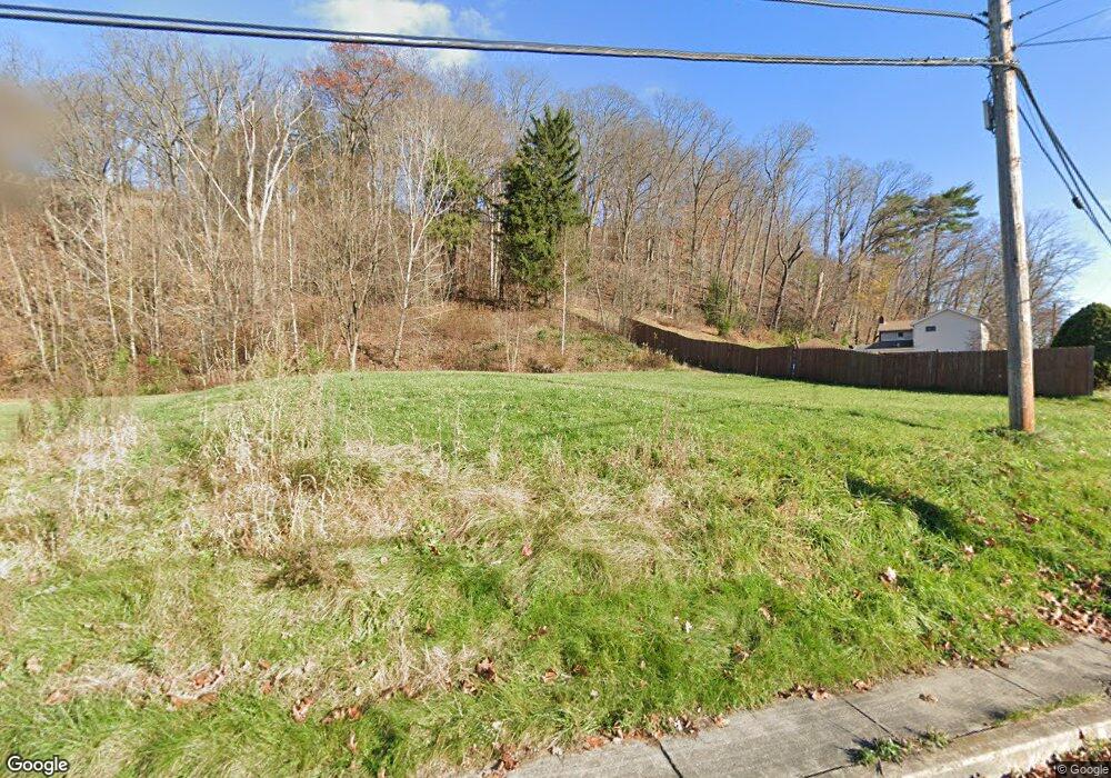 331 E Poplar St, Nanticoke, PA 18634 - photo 1