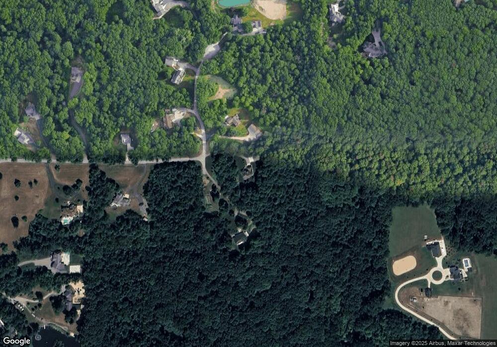 9400 Westview Dr SE, Byron Center, MI 49315 - photo 1