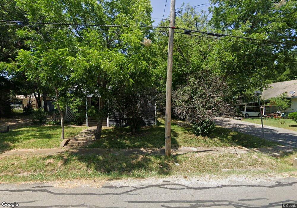 321 E 6th St, Bonham, TX 75418 - photo 1