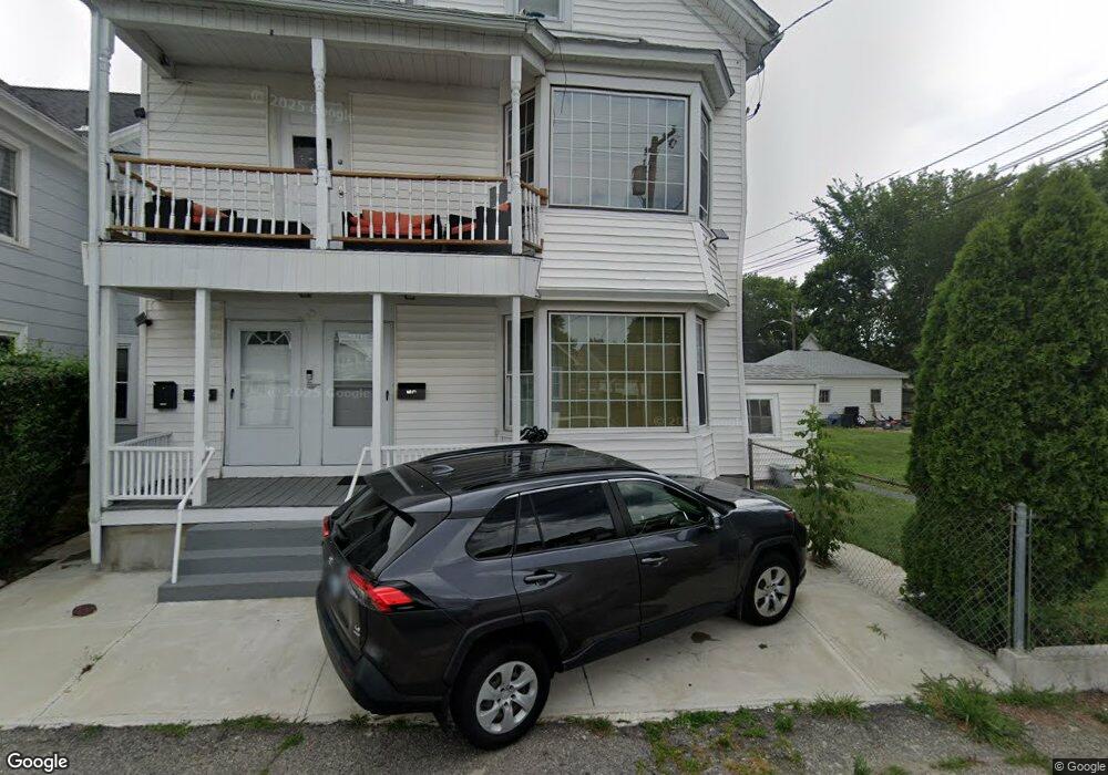 1086 Roosevelt Ave unit 2, Pawtucket, RI 02861 - photo 1