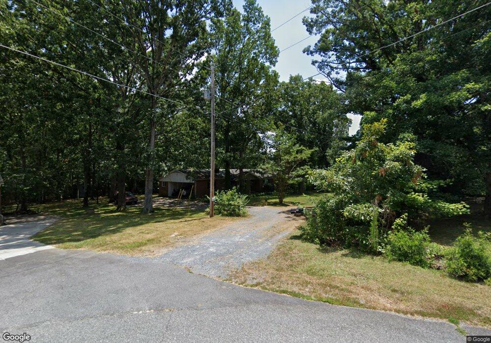 660 Oakgrove Rd, Asheboro, NC 27205 - photo 1