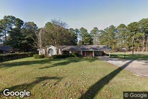 807 MacHen Dr, Springhill, LA 71075