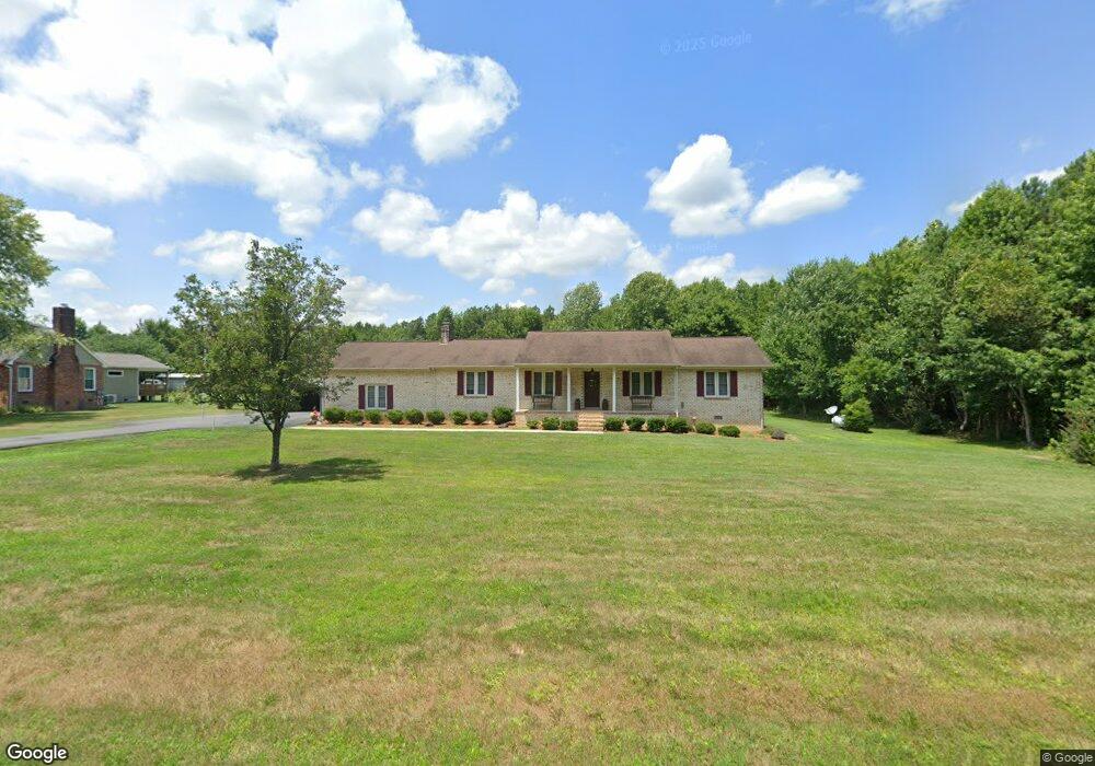 10606 Centennial Rd, Disputanta, VA 23842 - photo 1