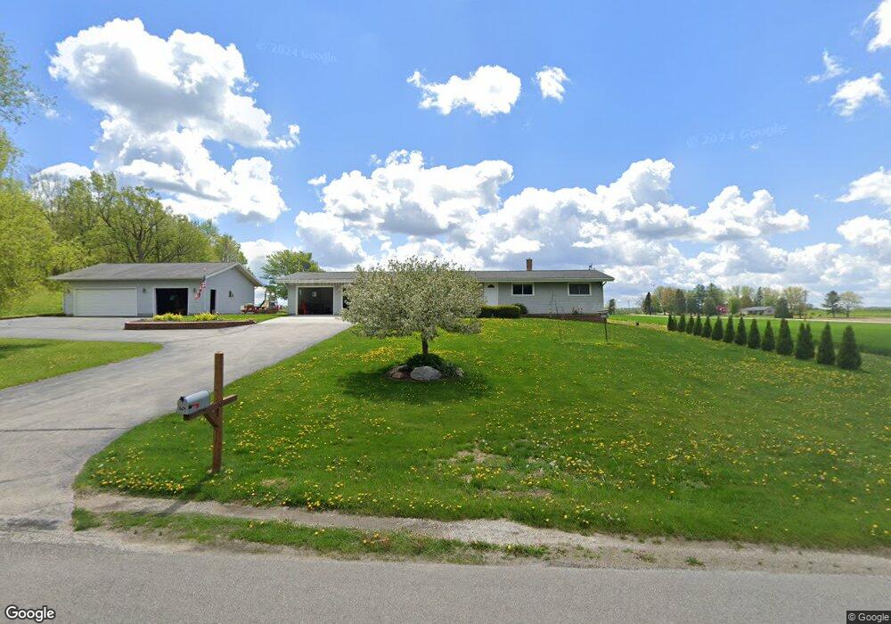 5671 Butternut Dr, Kewaskum, WI 53040 - photo 1