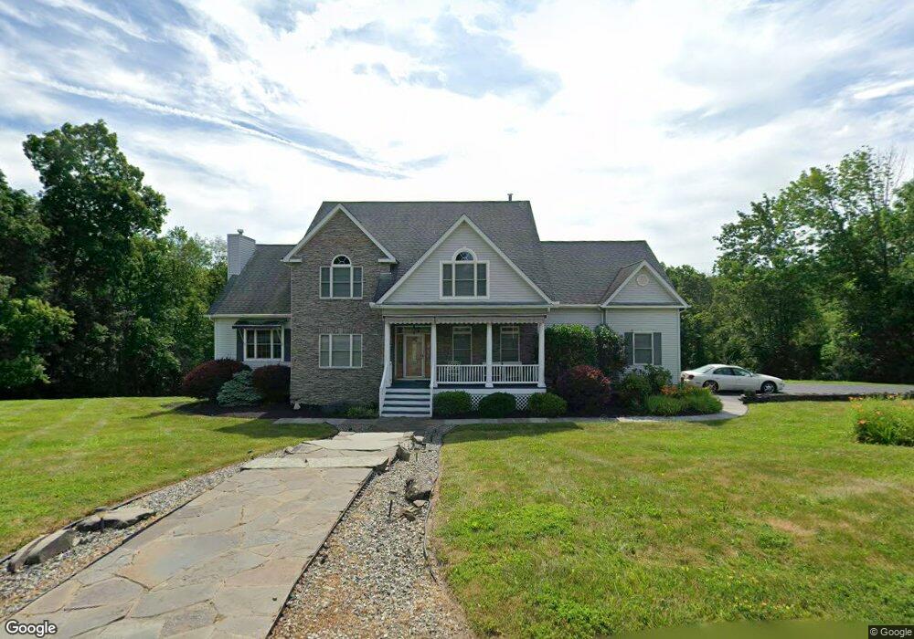 40 Regency Dr, Poughkeepsie, NY 12603 - photo 1