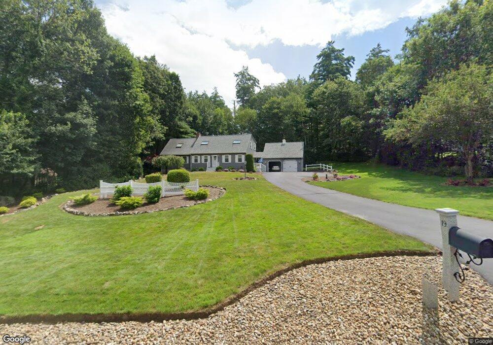 19 Princeton St, Windham, NH 03087 - photo 1