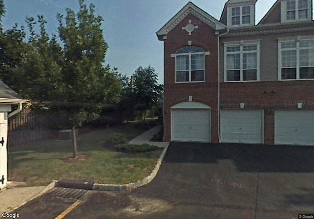 917 Redspire Dr unit A1, Union, NJ 07083 - photo 1