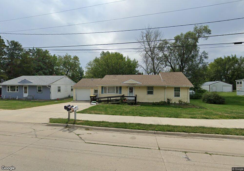 610 E Clay St, Osceola, IA 50213 - photo 1