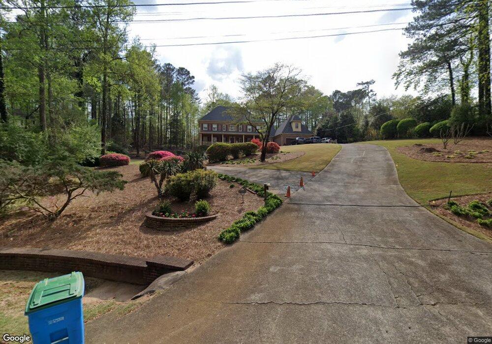 1215 Oleander Dr SW, Lilburn, GA 30047 - photo 1