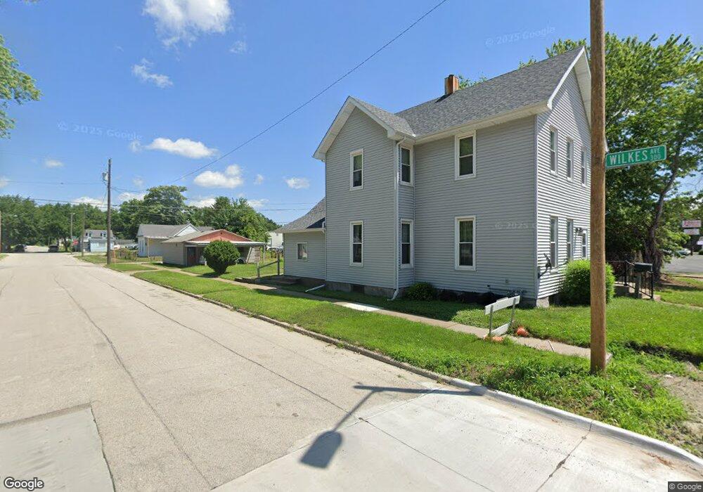 1746 W 3rd St, Davenport, IA 52802 - photo 1